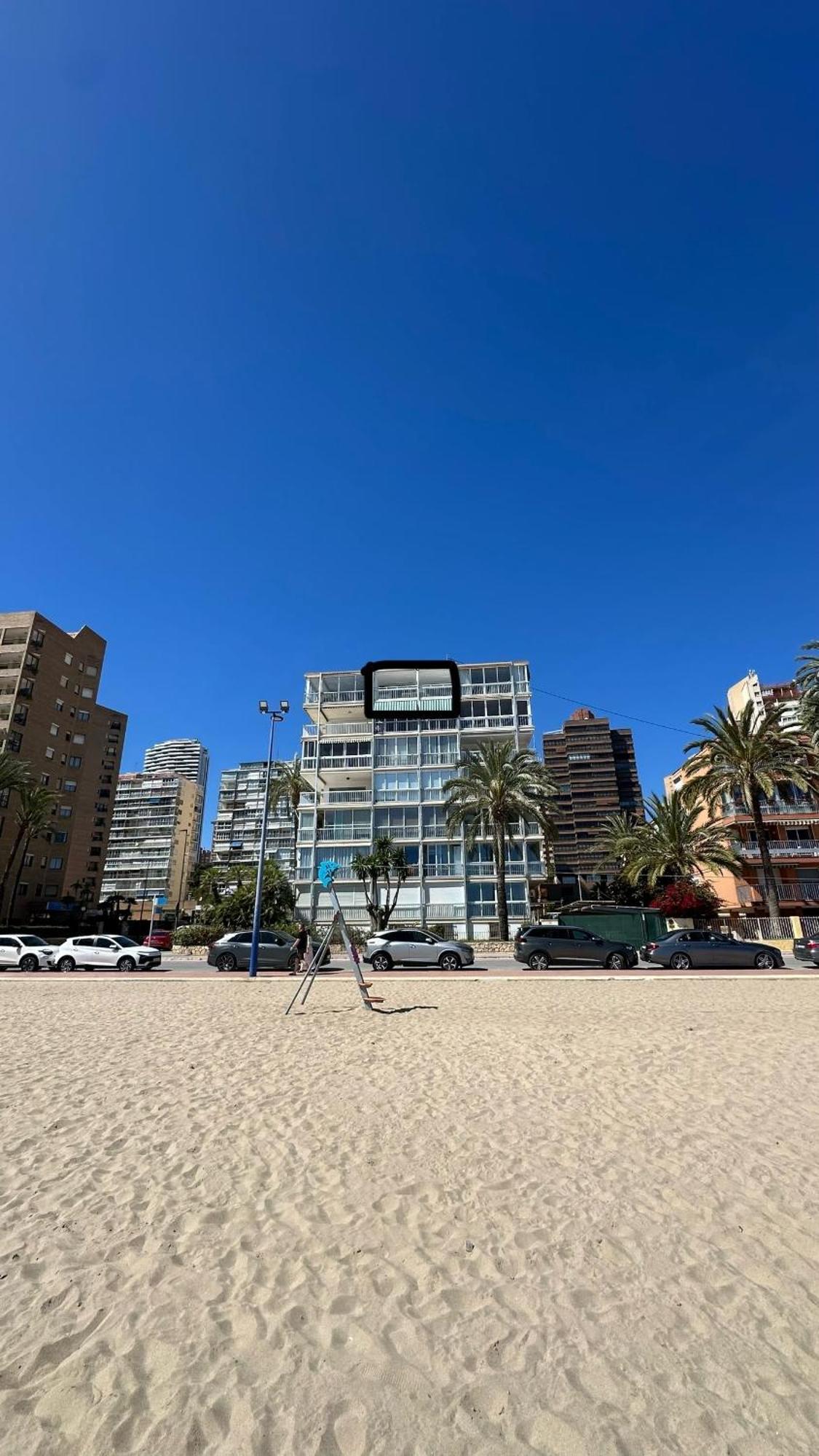Appartement Esmeralda, Beachfront Poniente, 1st Line Frontal Seaview, Ocean Terrace
